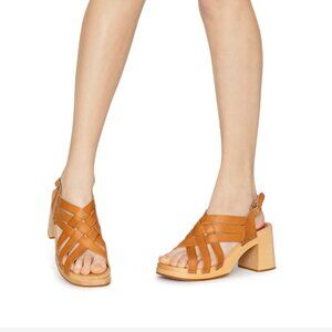 Swedish Hasbeens | Vivi Clog Sandal in Nature | Size 10